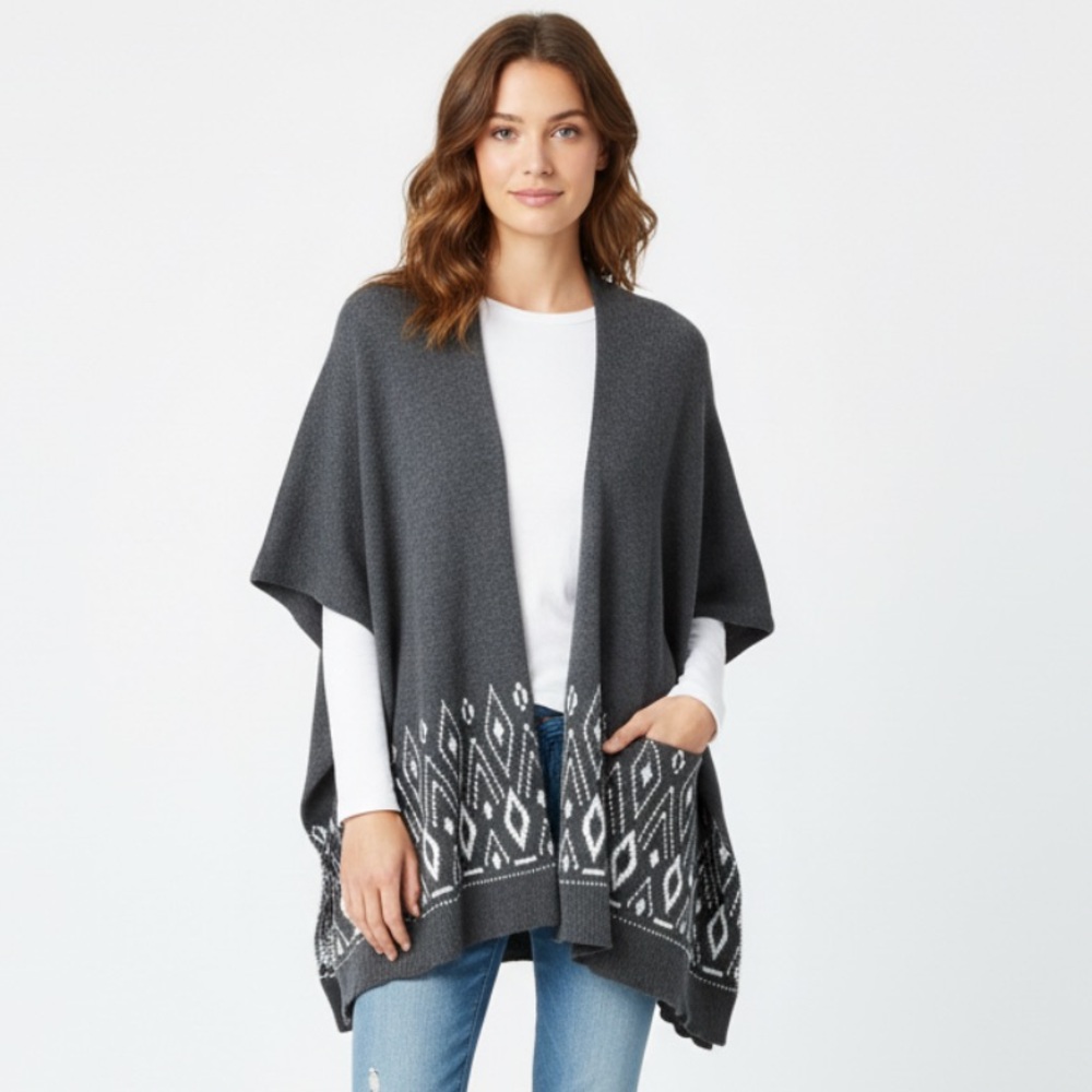 Hollister Southwestern Style Ponch Cardigan Gray White Oversized Size M/L